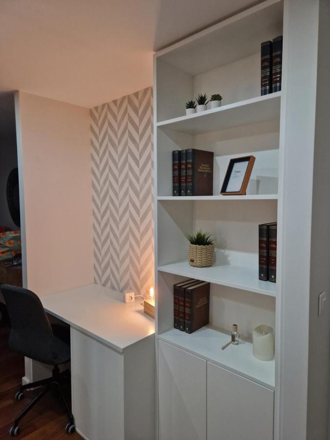 Cristinas 2 Bedroom Apartment Canico Luaran gambar